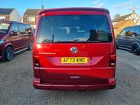 VOLKSWAGEN TRANSPORTER KOMBI