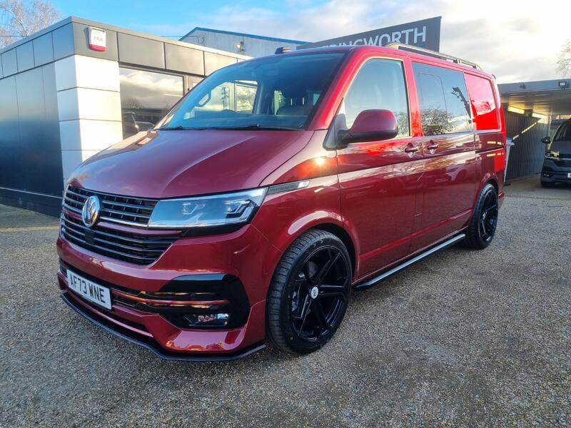 VOLKSWAGEN TRANSPORTER KOMBI