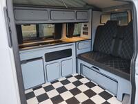 VOLKSWAGEN CAMPERVAN