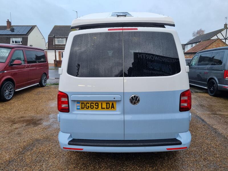 VOLKSWAGEN CAMPERVAN