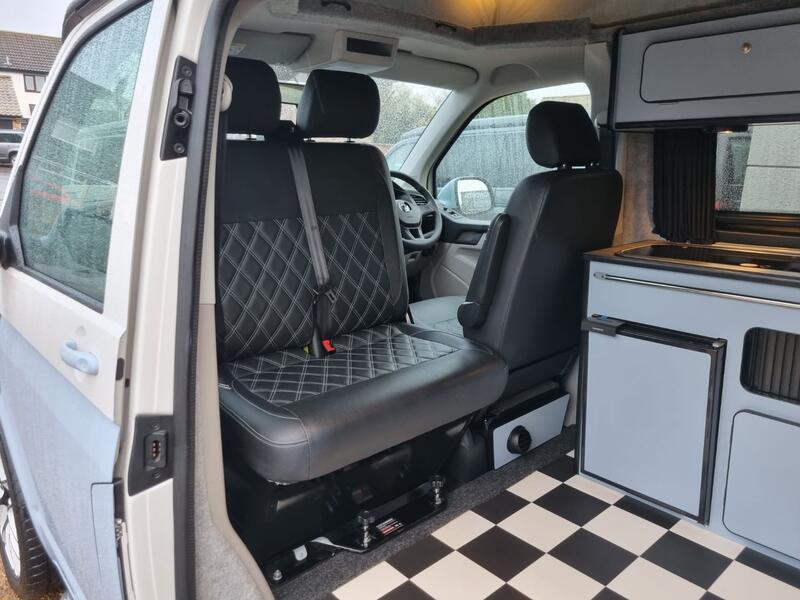 VOLKSWAGEN CAMPERVAN