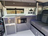 VOLKSWAGEN CAMPERVAN
