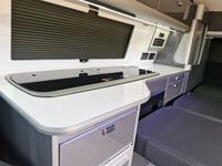VOLKSWAGEN CAMPERVAN