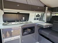 VOLKSWAGEN CAMPERVAN
