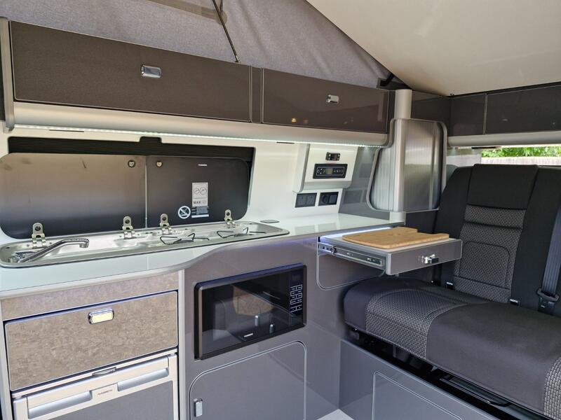 VOLKSWAGEN CAMPERVAN