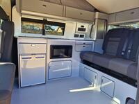 VOLKSWAGEN CAMPERVAN