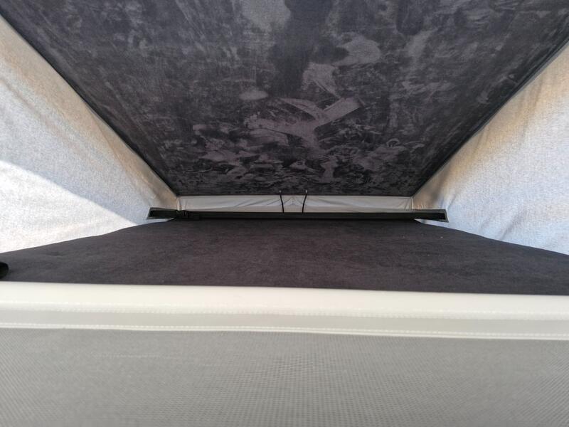 VOLKSWAGEN CAMPERVAN