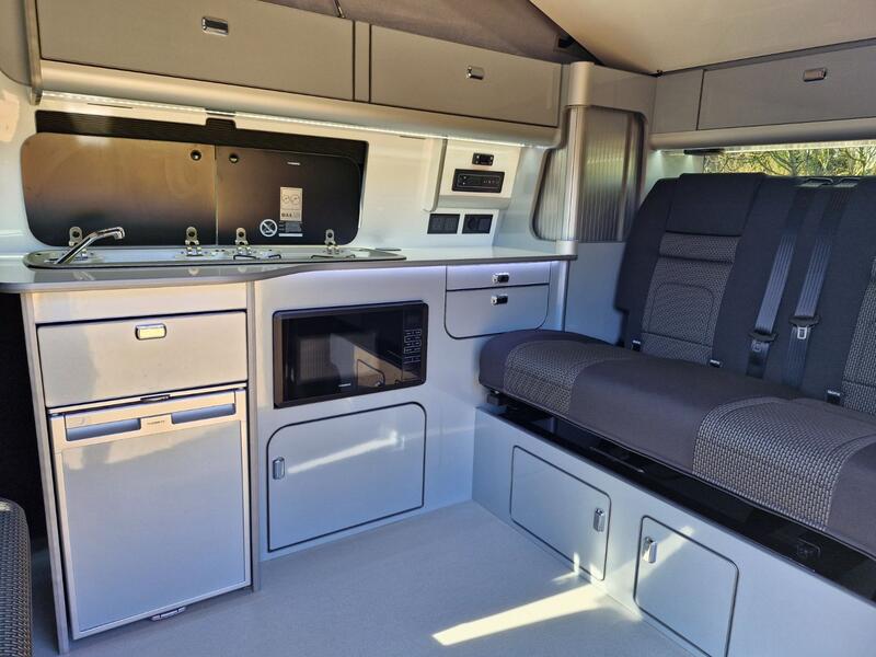 VOLKSWAGEN CAMPERVAN