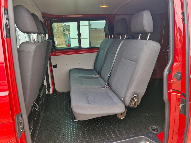 VOLKSWAGEN TRANSPORTER
