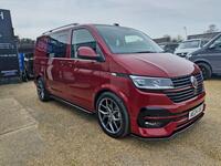 VOLKSWAGEN TRANSPORTER KOMBI