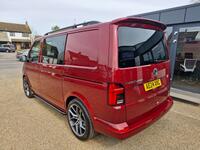 VOLKSWAGEN TRANSPORTER KOMBI