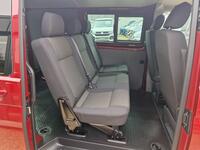 VOLKSWAGEN TRANSPORTER KOMBI