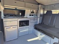 VOLKSWAGEN CAMPERVAN
