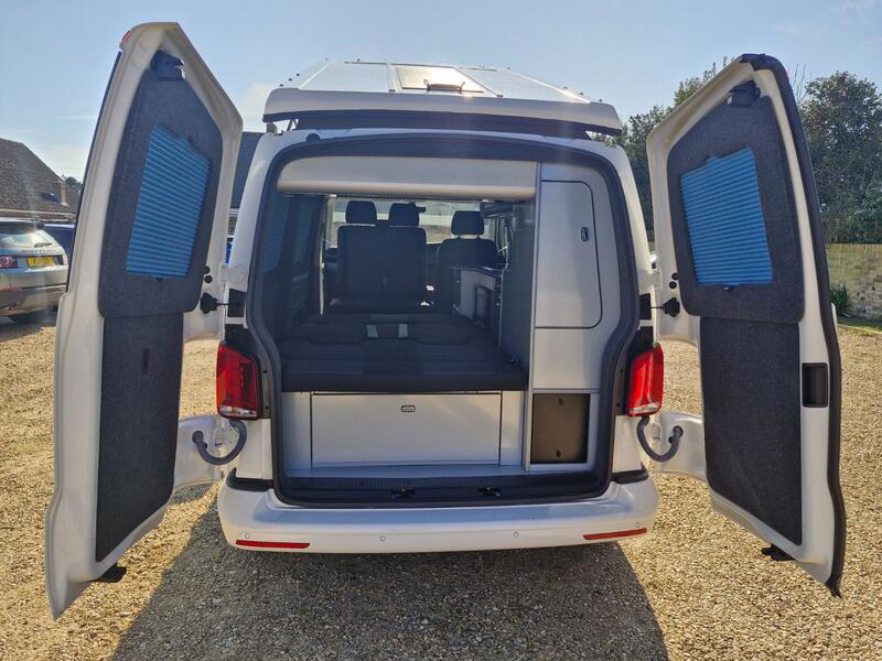 VOLKSWAGEN CAMPERVAN