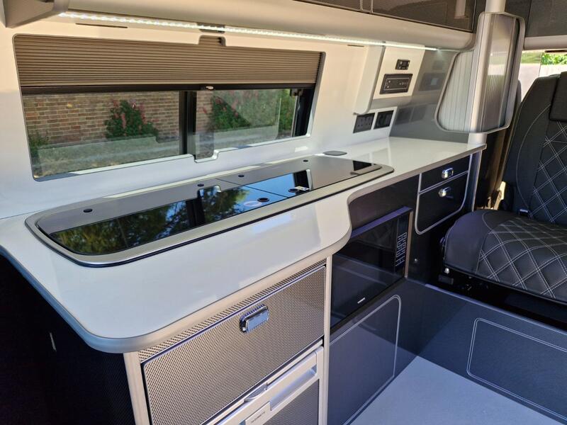 VOLKSWAGEN CAMPERVAN