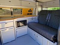 VOLKSWAGEN CAMPERVAN