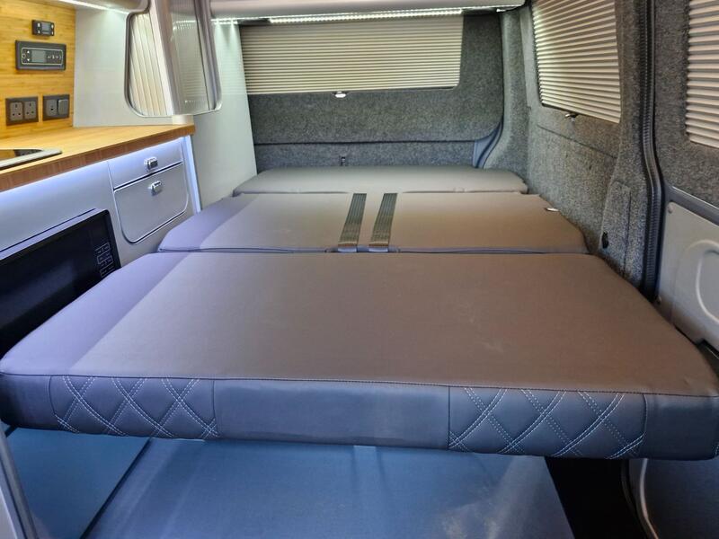VOLKSWAGEN CAMPERVAN