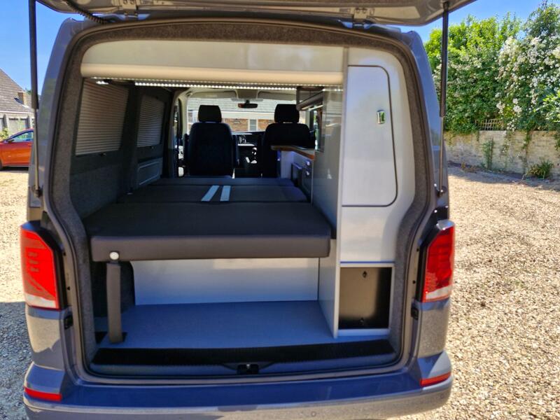 VOLKSWAGEN CAMPERVAN