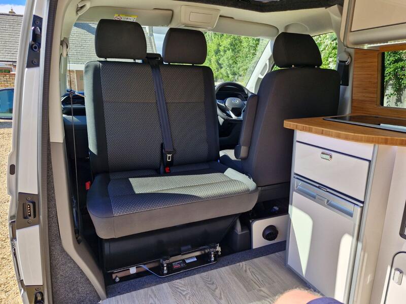 VOLKSWAGEN CAMPERVAN