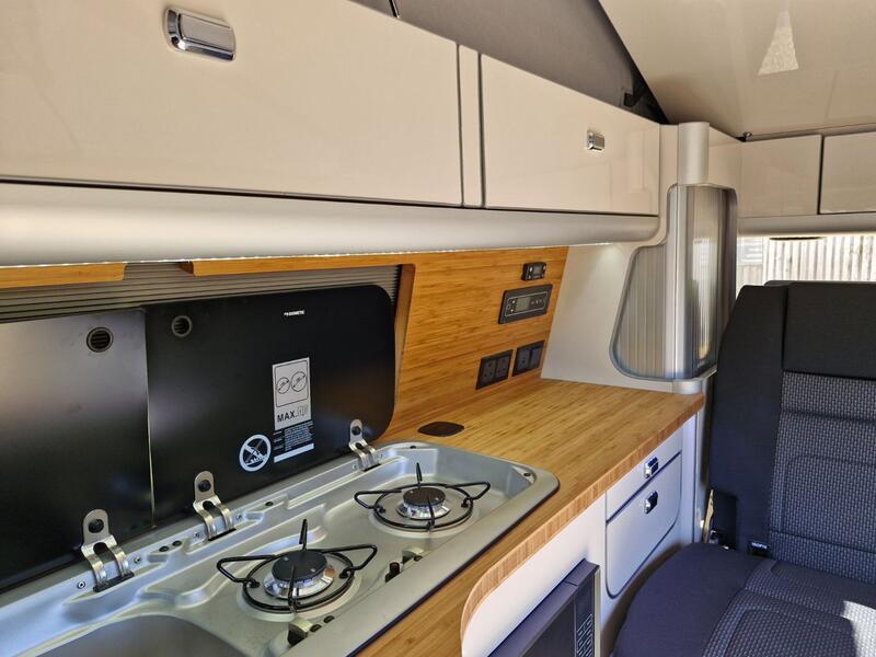 VOLKSWAGEN CAMPERVAN