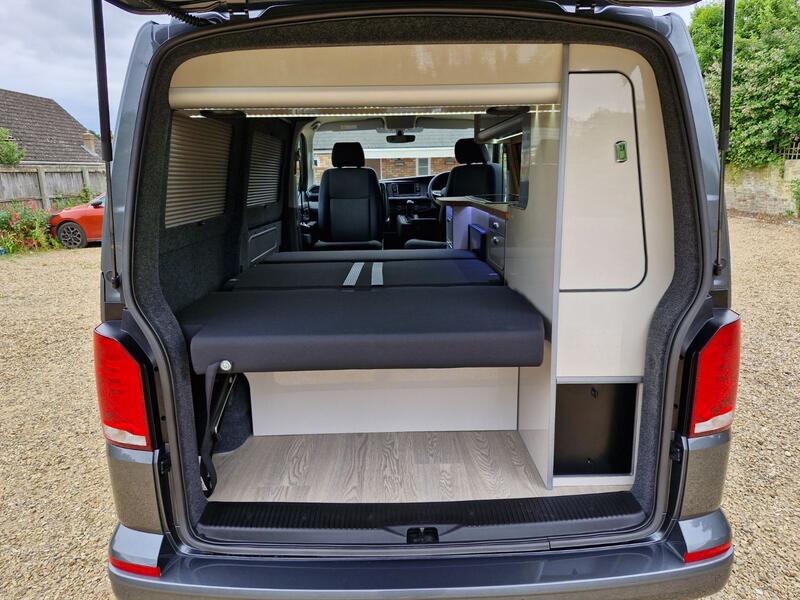 VOLKSWAGEN CAMPERVAN