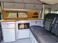 VOLKSWAGEN CAMPERVAN