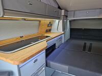 VOLKSWAGEN CAMPERVAN