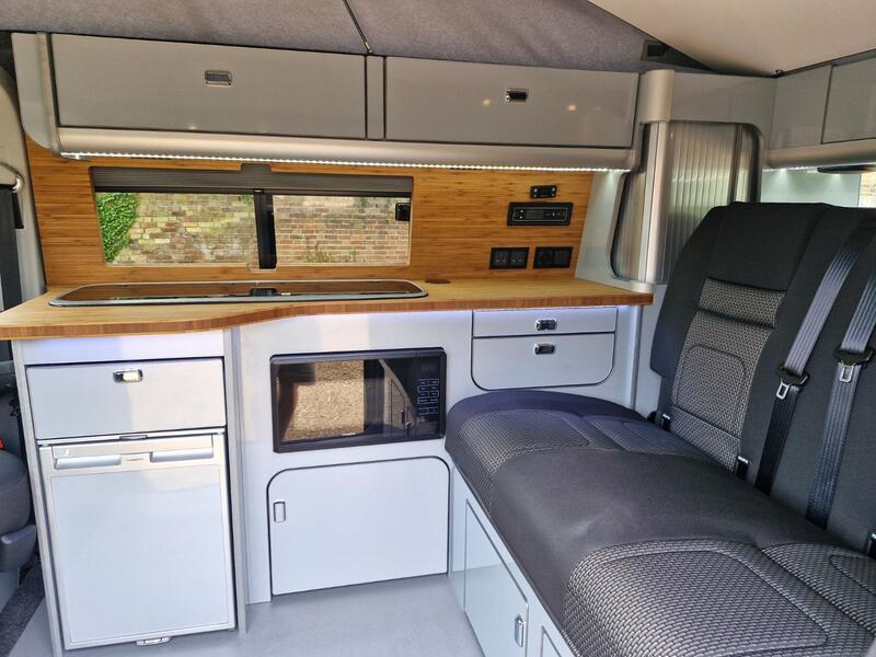 VOLKSWAGEN CAMPERVAN