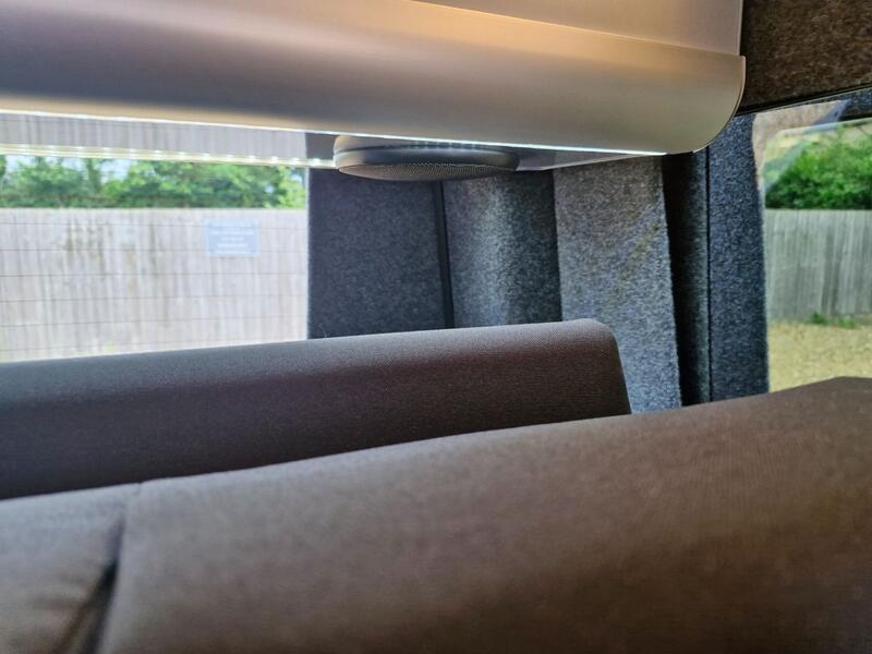 VOLKSWAGEN CAMPERVAN