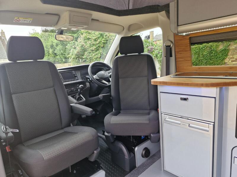 VOLKSWAGEN CAMPERVAN