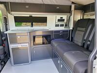 VOLKSWAGEN CAMPERVAN
