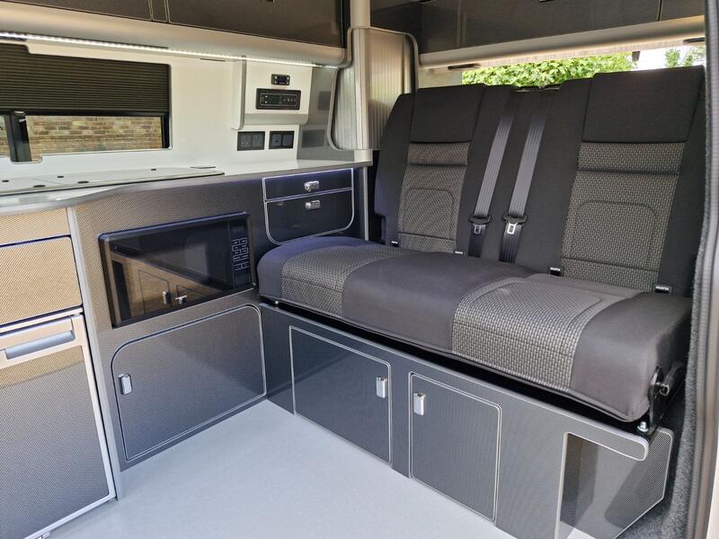 VOLKSWAGEN CAMPERVAN