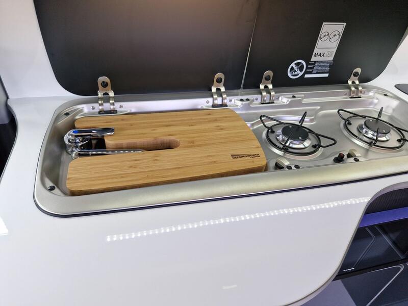 VOLKSWAGEN CAMPERVAN