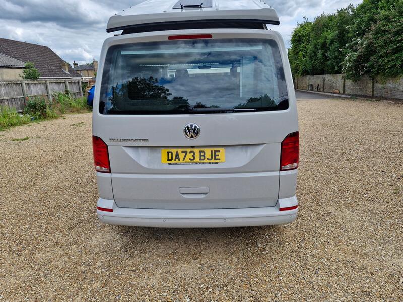 VOLKSWAGEN CAMPERVAN