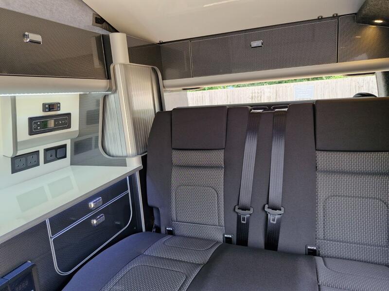 VOLKSWAGEN CAMPERVAN