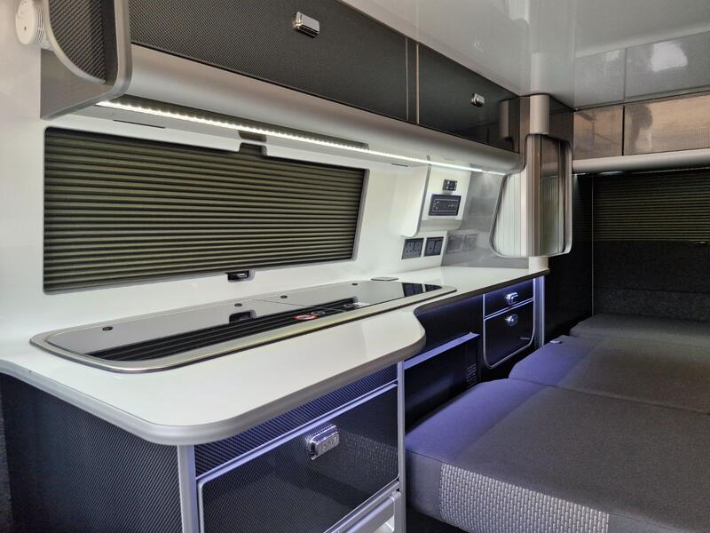 VOLKSWAGEN CAMPERVAN