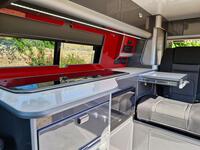 VOLKSWAGEN CAMPERVAN