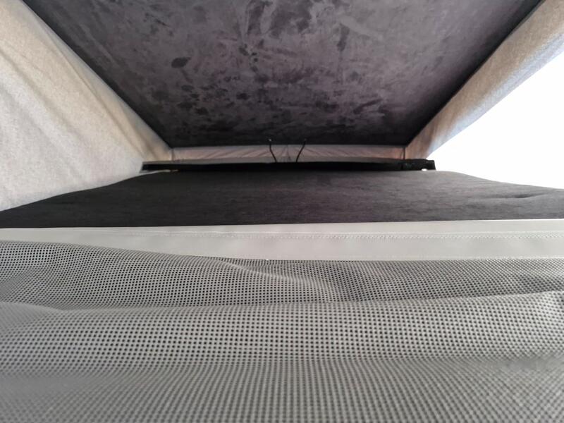 VOLKSWAGEN CAMPERVAN