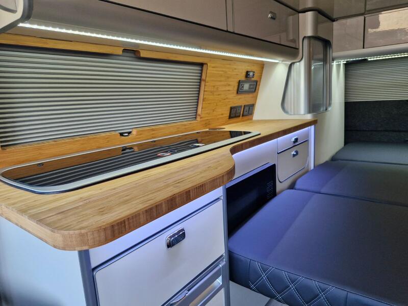 VOLKSWAGEN CAMPERVAN