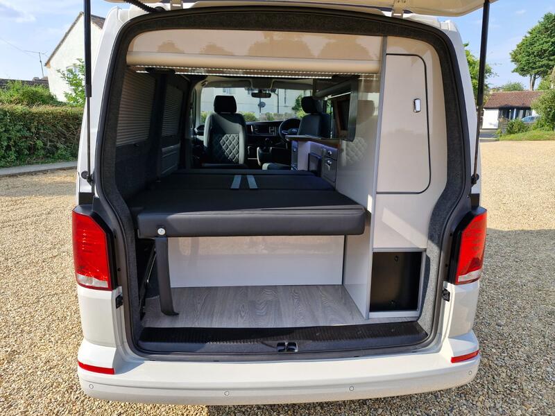 VOLKSWAGEN CAMPERVAN