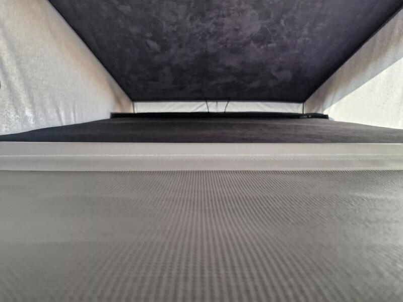 VOLKSWAGEN CAMPERVAN