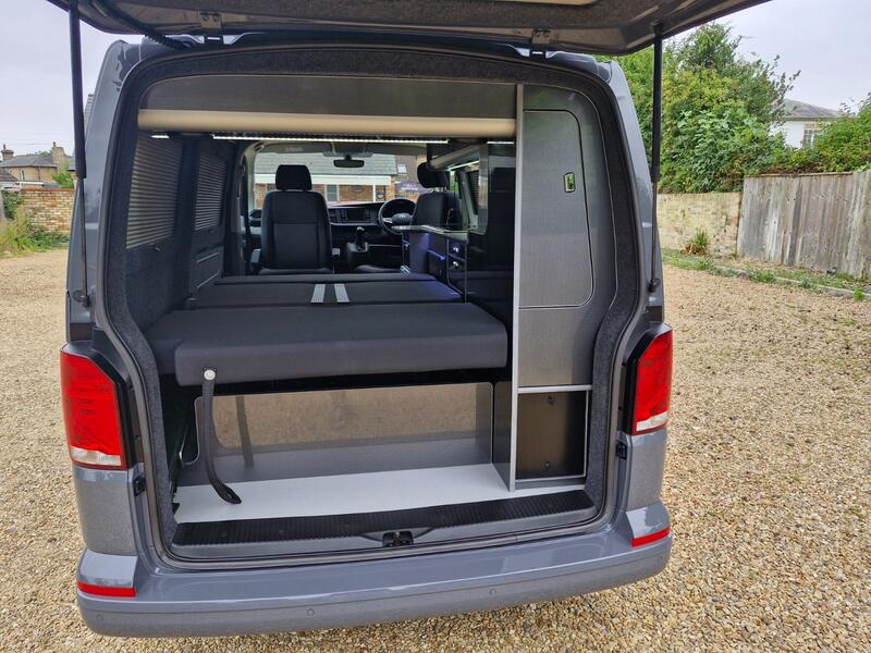 VOLKSWAGEN CAMPERVAN