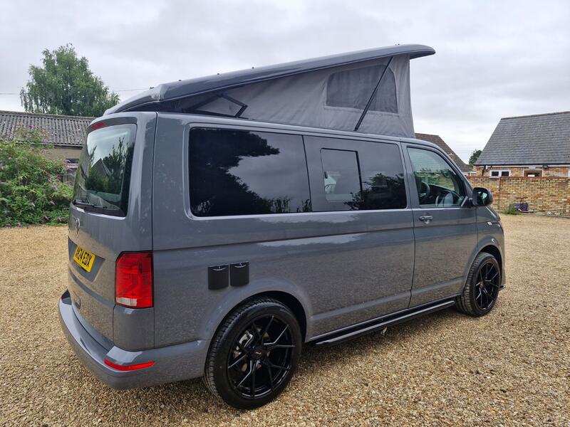 VOLKSWAGEN CAMPERVAN