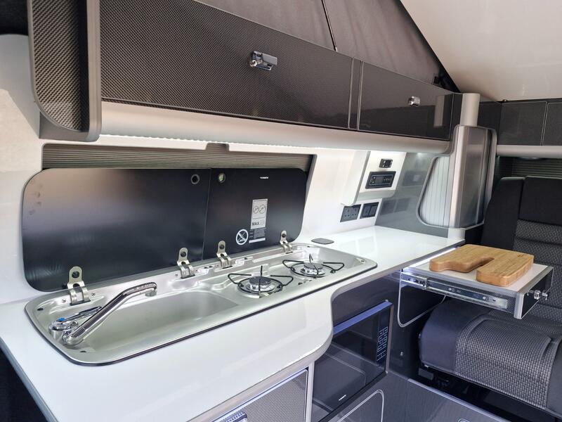 VOLKSWAGEN CAMPERVAN