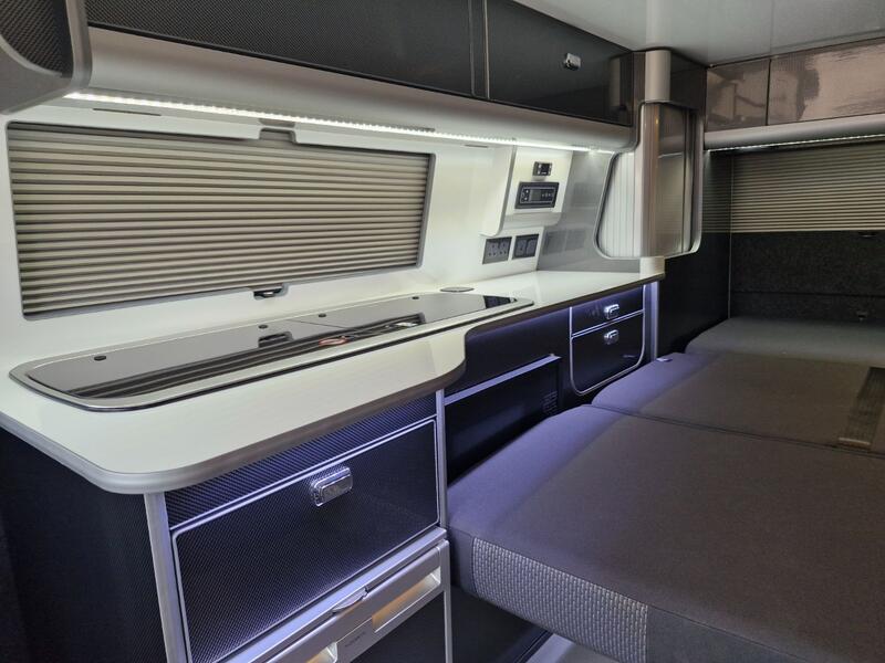 VOLKSWAGEN CAMPERVAN