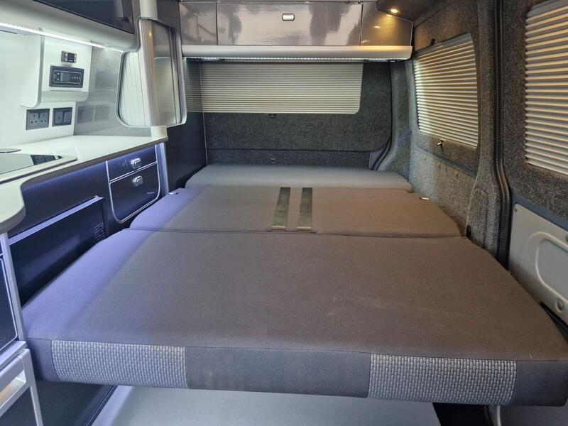 VOLKSWAGEN CAMPERVAN