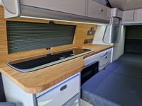 VOLKSWAGEN CAMPERVAN
