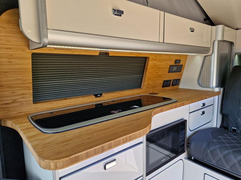 VOLKSWAGEN CAMPERVAN