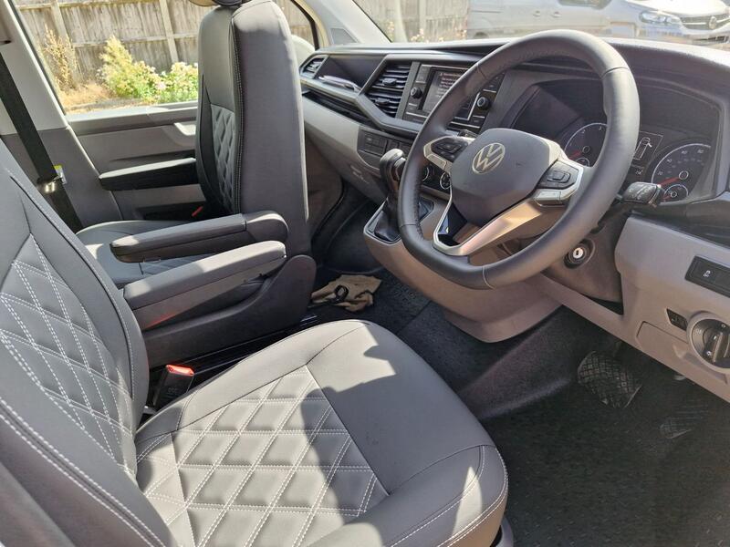 VOLKSWAGEN CAMPERVAN