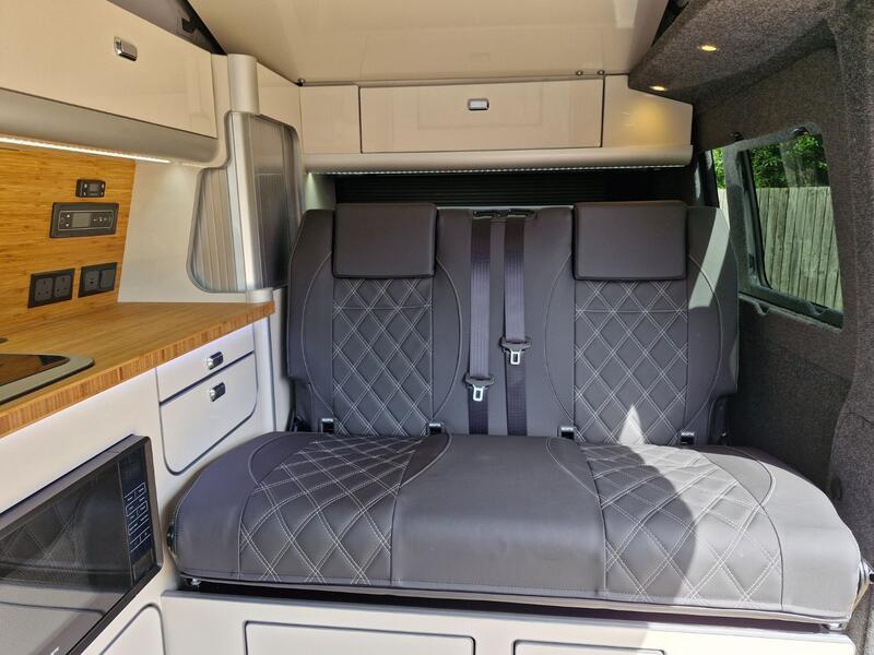 VOLKSWAGEN CAMPERVAN